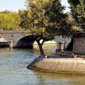 Notre Dame Apartamento