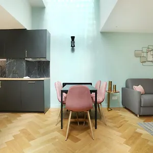 New&lovely Center Of Apartamento
